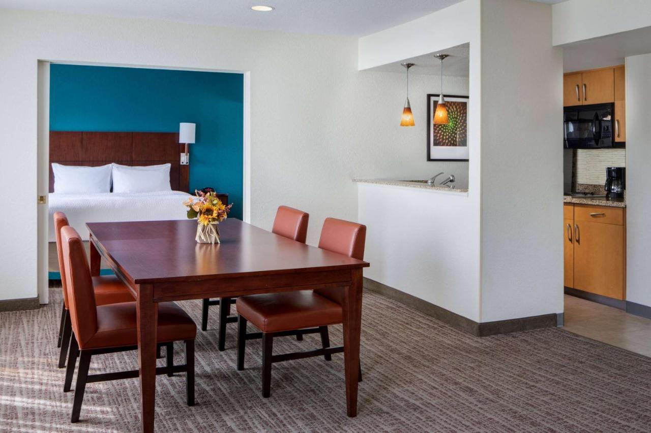 Sonesta Es Suites Dallas Medical Market Center Eksteriør bilde